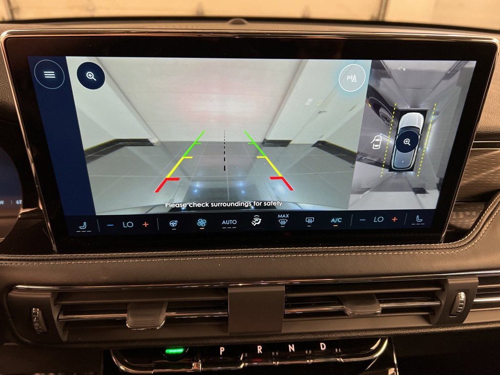 Used 2025 Lincoln Corsair Reserve w/ Jet Appearance Package image 11