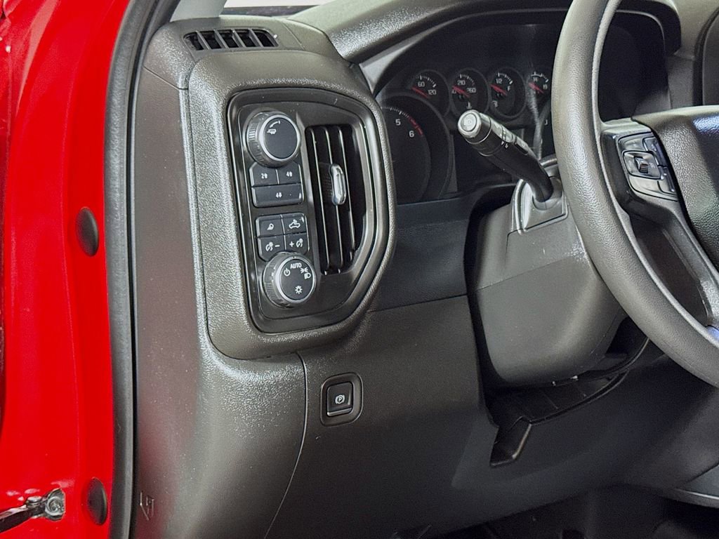 Used 2024 Chevrolet Silverado 2500 Custom w/ Custom Value Package AWD/4WD image 8
