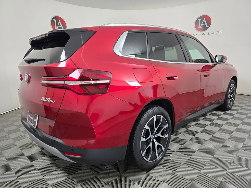 Used 2025 BMW X3 xDrive30i w/ Premium Package image 4