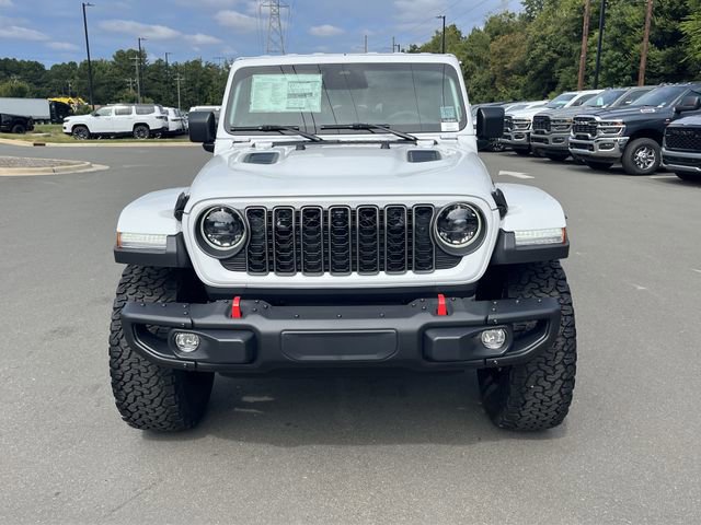 New 2025 Jeep Wrangler Rubicon AWD/4WD image 16