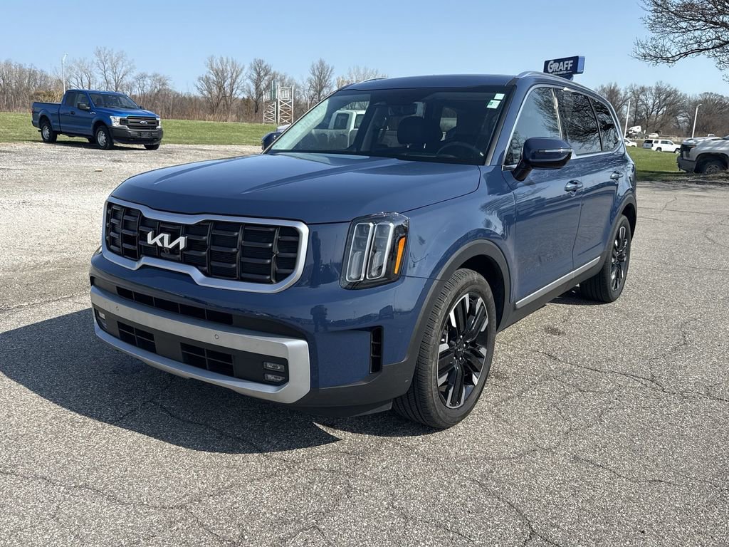Used 2024 Kia Telluride SX Prestige image 4