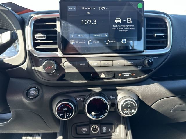 New 2026 Hyundai Venue SEL FWD image 22