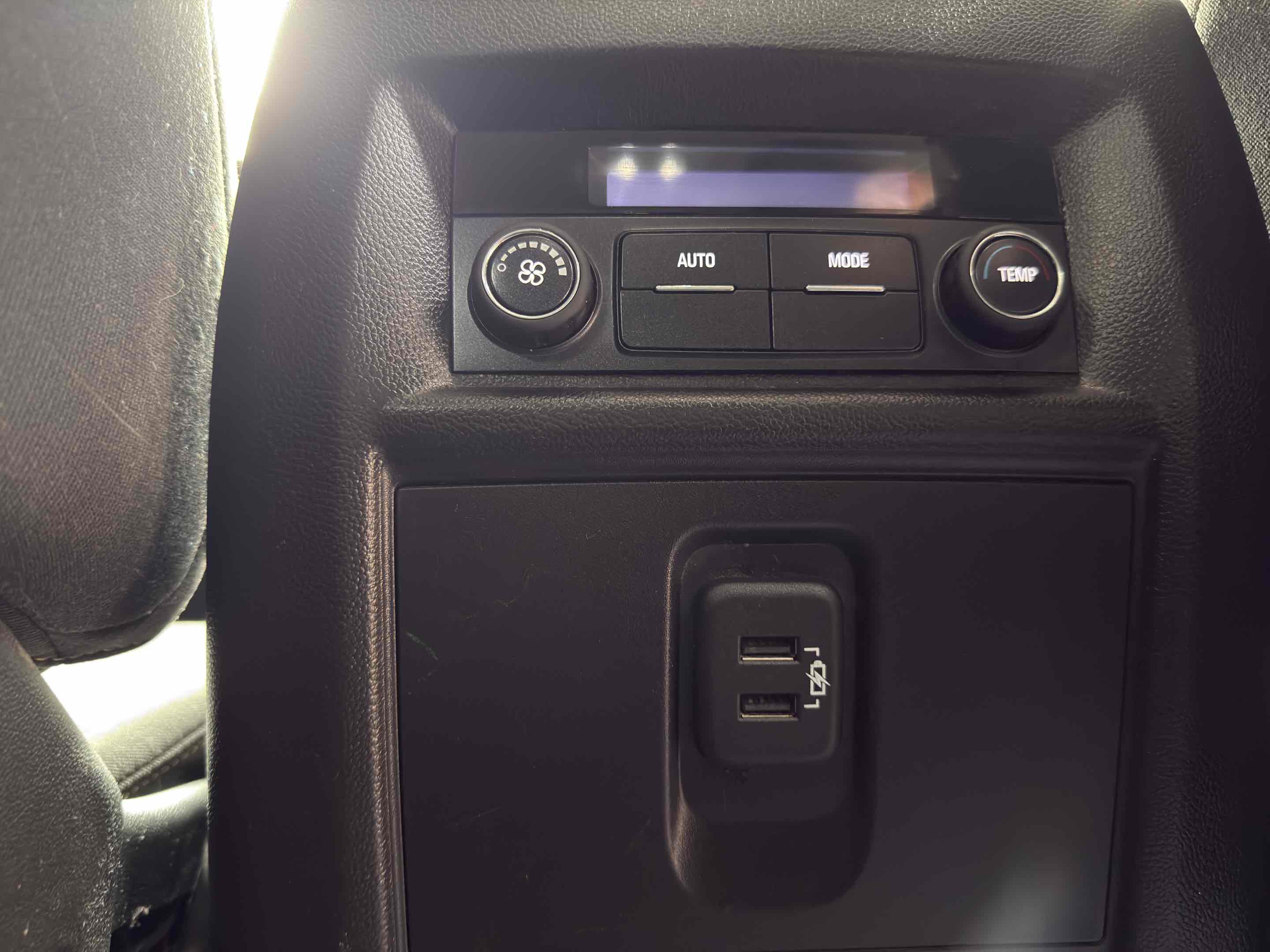 Used 2020 Chevrolet Traverse LS image 59