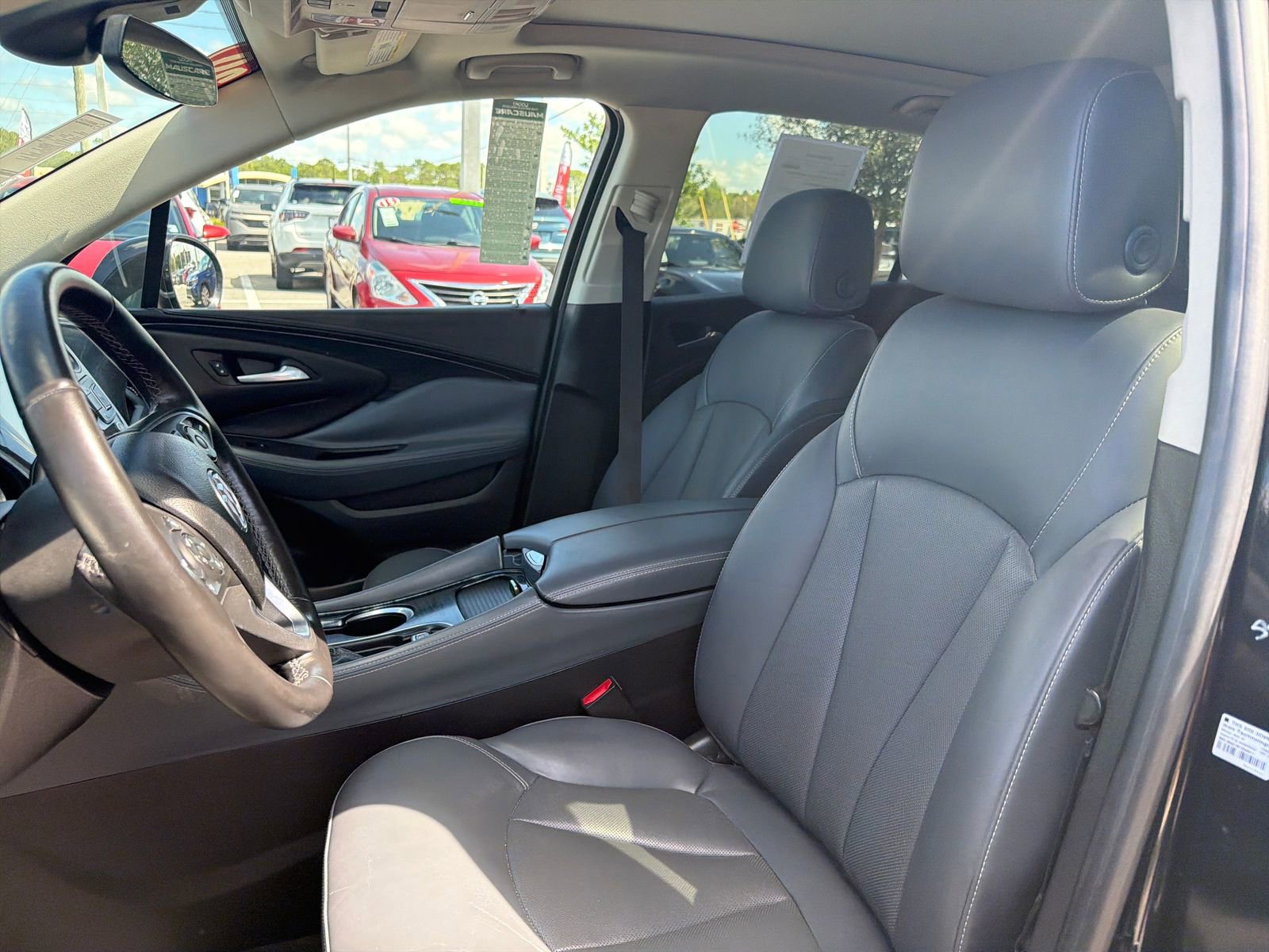 Used 2020 Buick Envision Premium AWD/4WD image 17