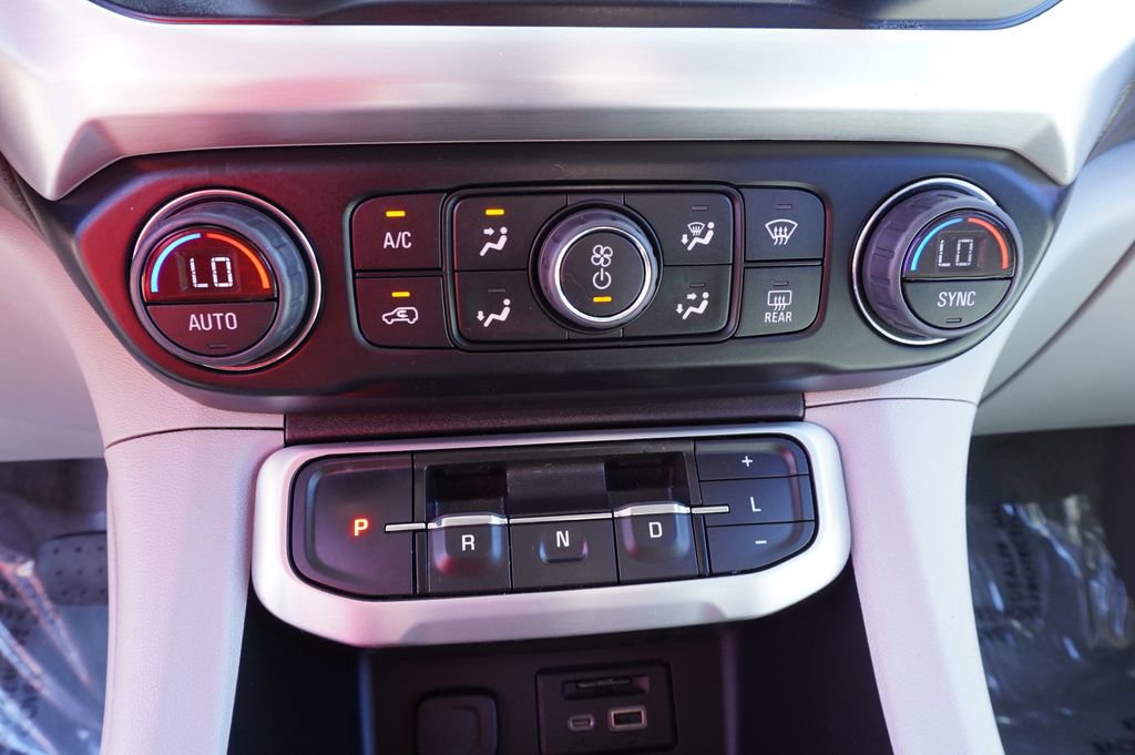 Certified 2023 GMC Acadia SLT image 20