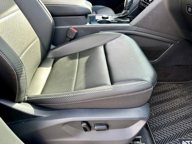 Certified 2023 Volkswagen Atlas Cross Sport SEL R-Line image 25