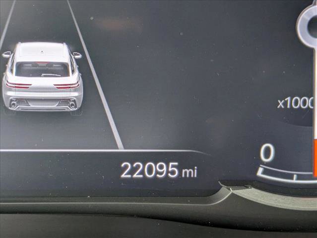 Used 2024 Genesis GV70 2.5T w/ Select Package AWD/4WD image 12