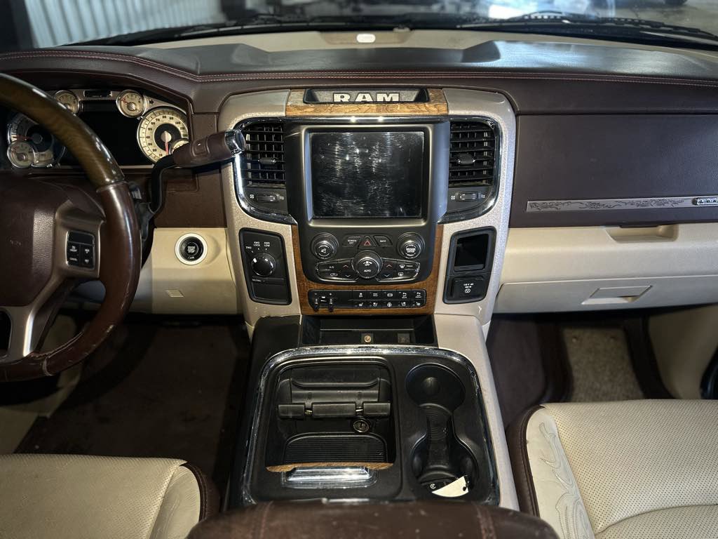 Used 2018 RAM 2500 Longhorn w/ Longhorn Southfork Package AWD/4WD image 6