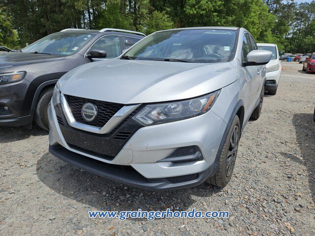 Used 2020 Nissan Rogue Sport S w/ Appearance Package image 2