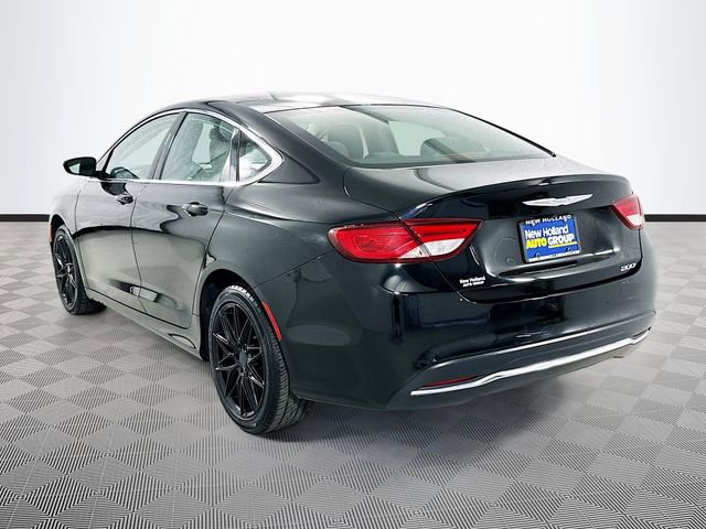 Used 2016 Chrysler 200 Limited image 5
