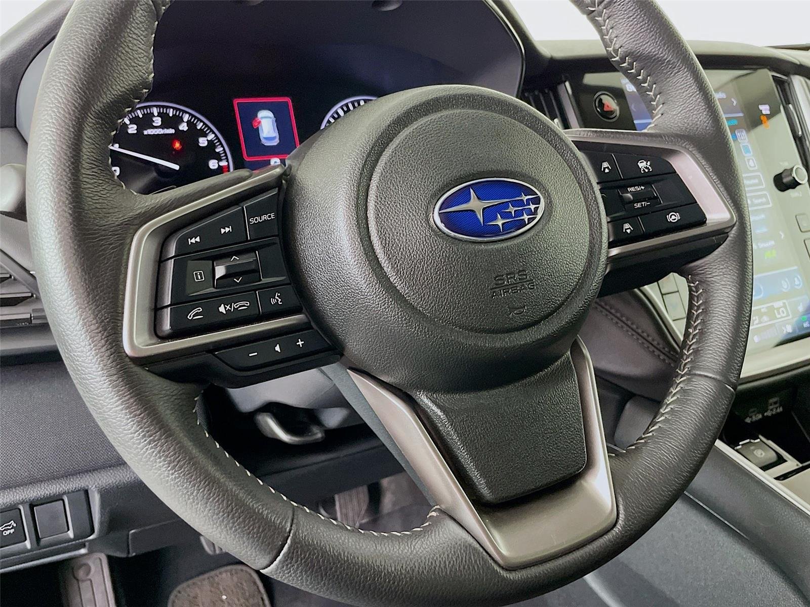 Certified 2025 Subaru Outback Premium AWD/4WD image 15