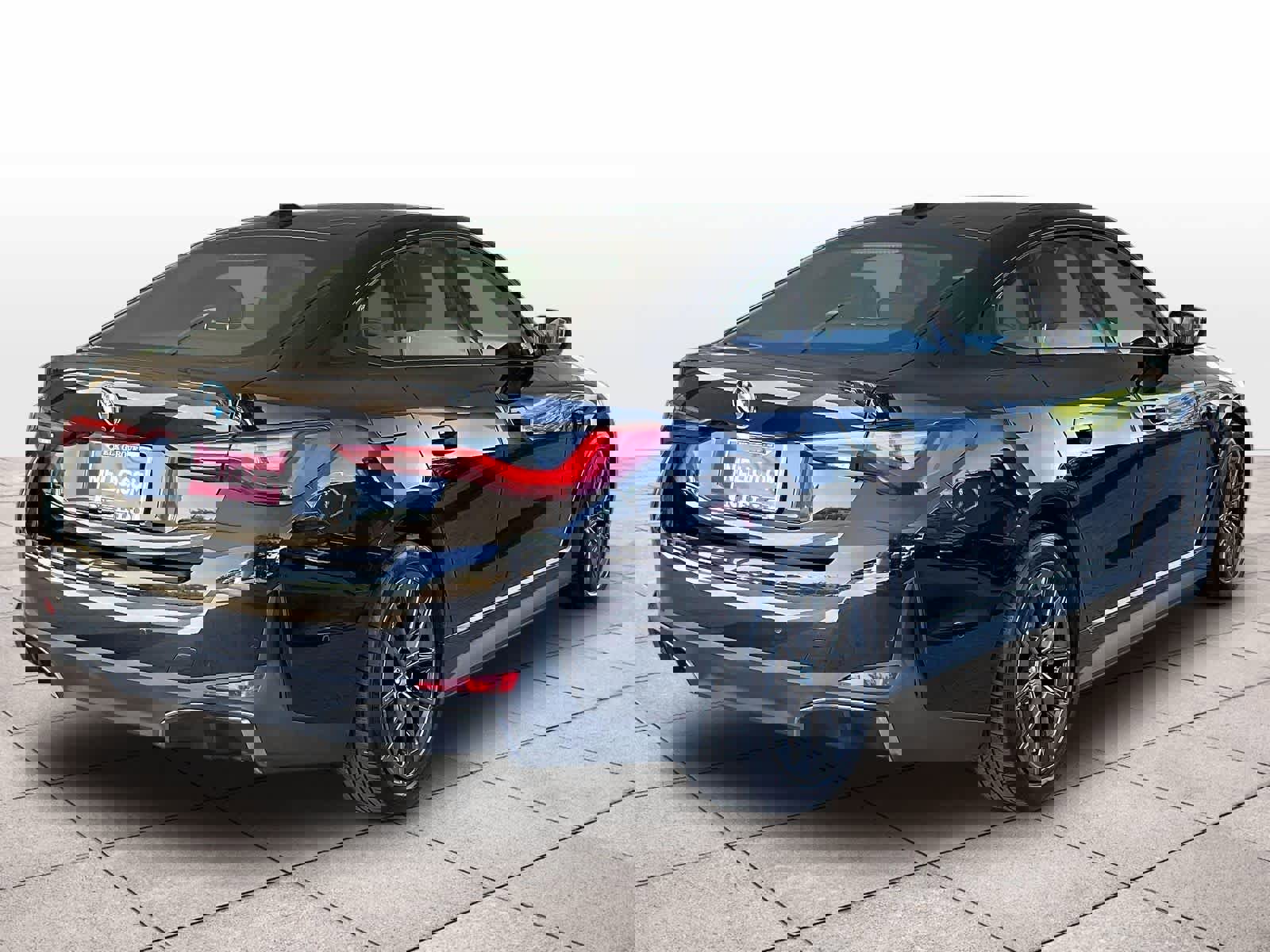 Used 2023 BMW i4 eDrive35 image 14