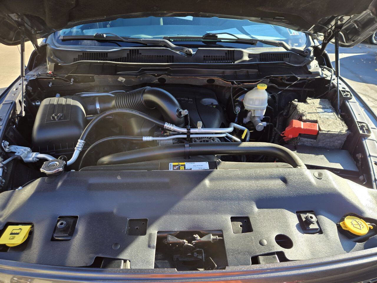 Used 2016 RAM 1500 Express image 17