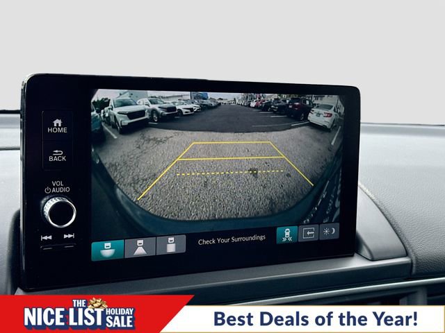 Certified 2025 Honda Pilot Touring image 14