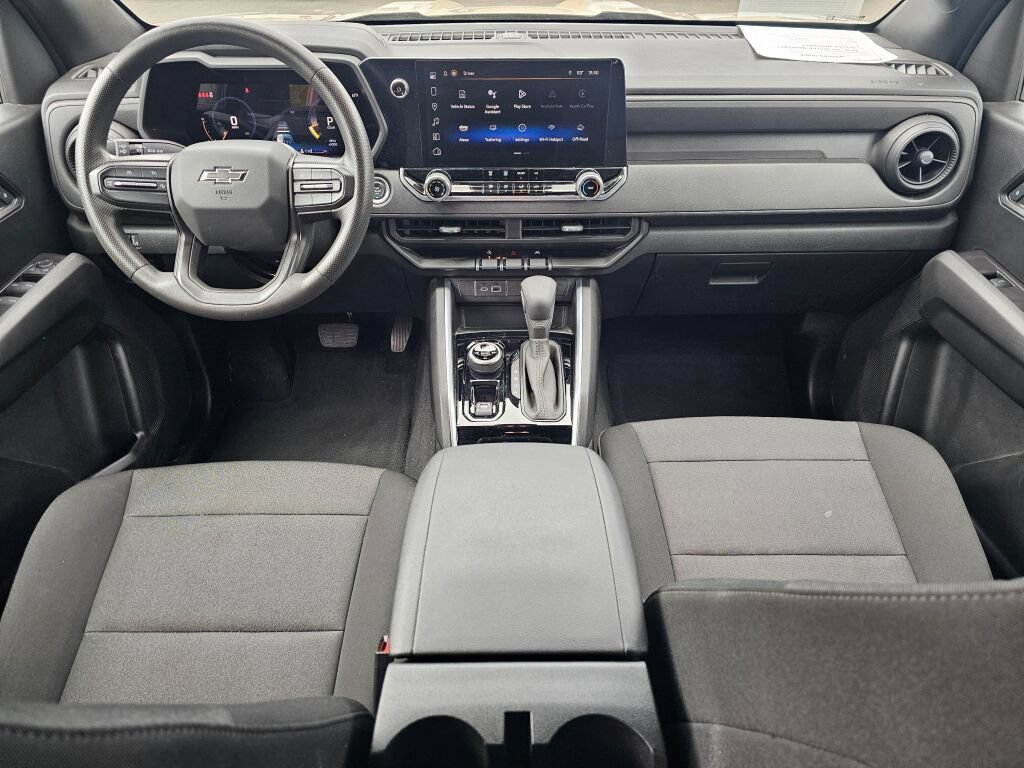 Used 2024 Chevrolet Colorado Trail Boss w/ LPO, Dark Essentials Package AWD/4WD image 9