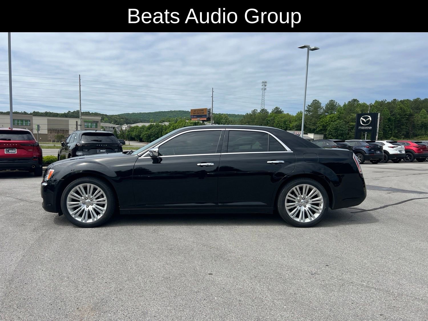 Used 2013 Chrysler 300 C w/ Beats Audio Group RWD image 4
