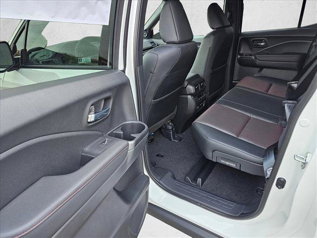 New 2026 Honda Ridgeline Black Edition image 11