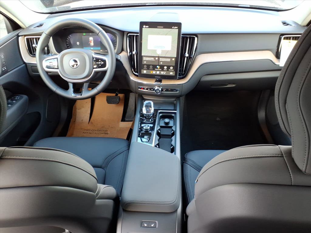New 2026 Volvo XC60 B5 Plus w/ Protection Package Premier image 6