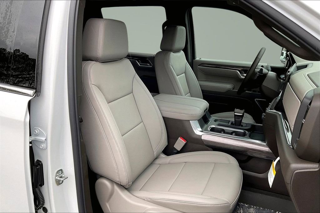 New 2026 Chevrolet Silverado 1500 LTZ w/ LTZ Premium Package image 11
