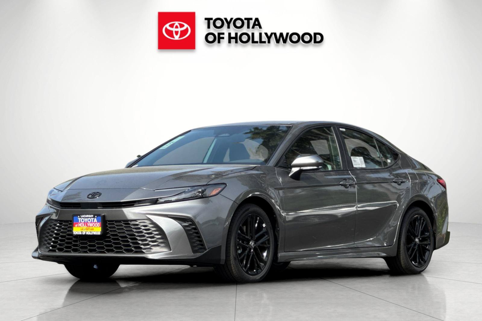 New 2026 Toyota Camry SE w/ Multimedia Upgrade Package FWD image 7