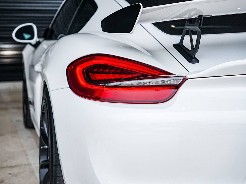 Certified 2016 Porsche Cayman GT4 RWD image 10