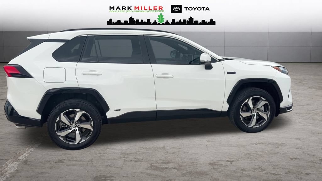 Certified 2024 Toyota RAV4 SE w/ Weather & Moonroof Package AWD/4WD image 32