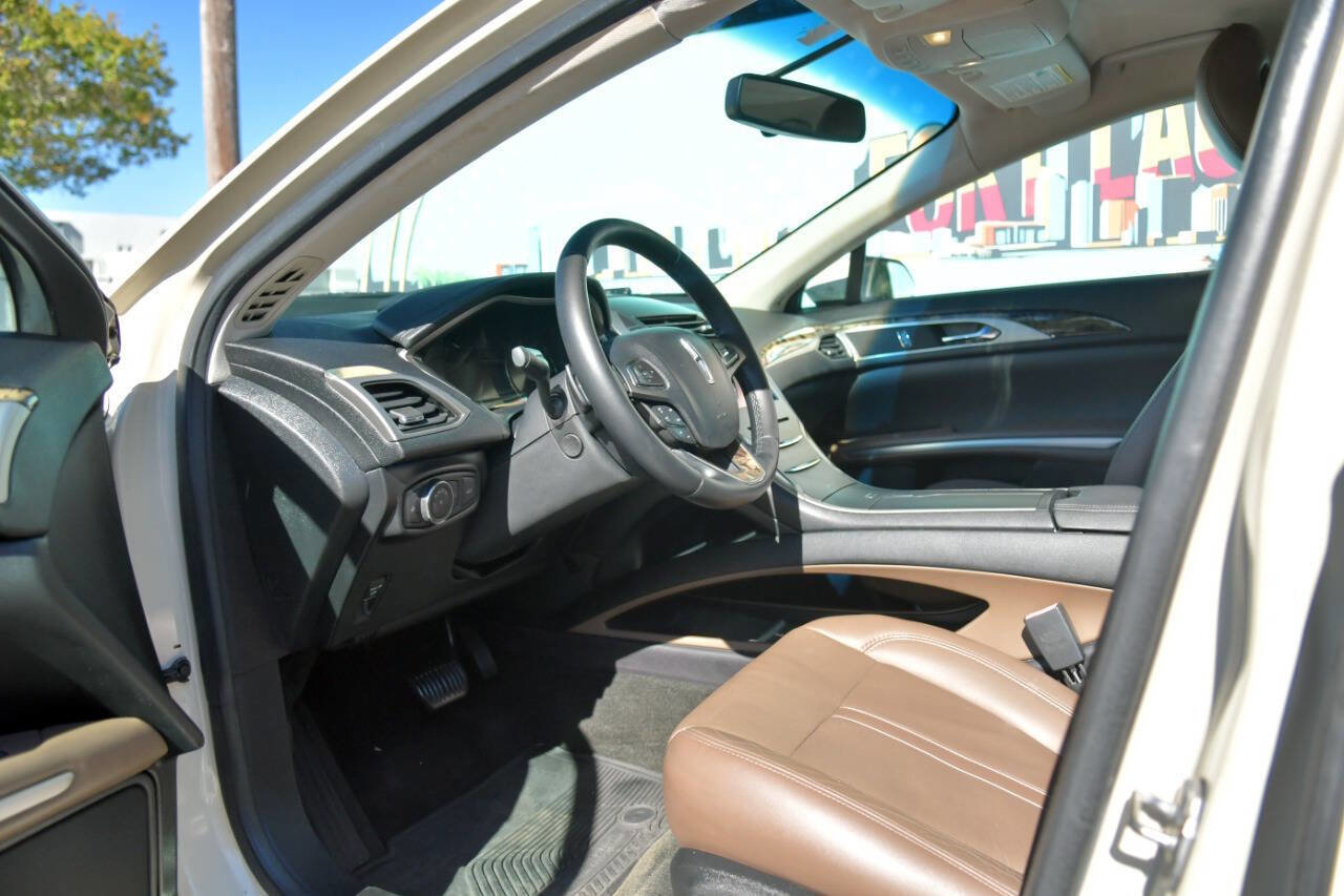 Used 2016 Lincoln MKZ w/ Equipment Group 300A Reserve image 21