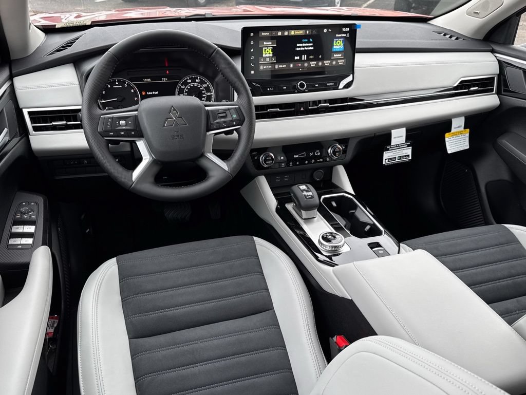 New 2026 Mitsubishi Outlander SE FWD image 7