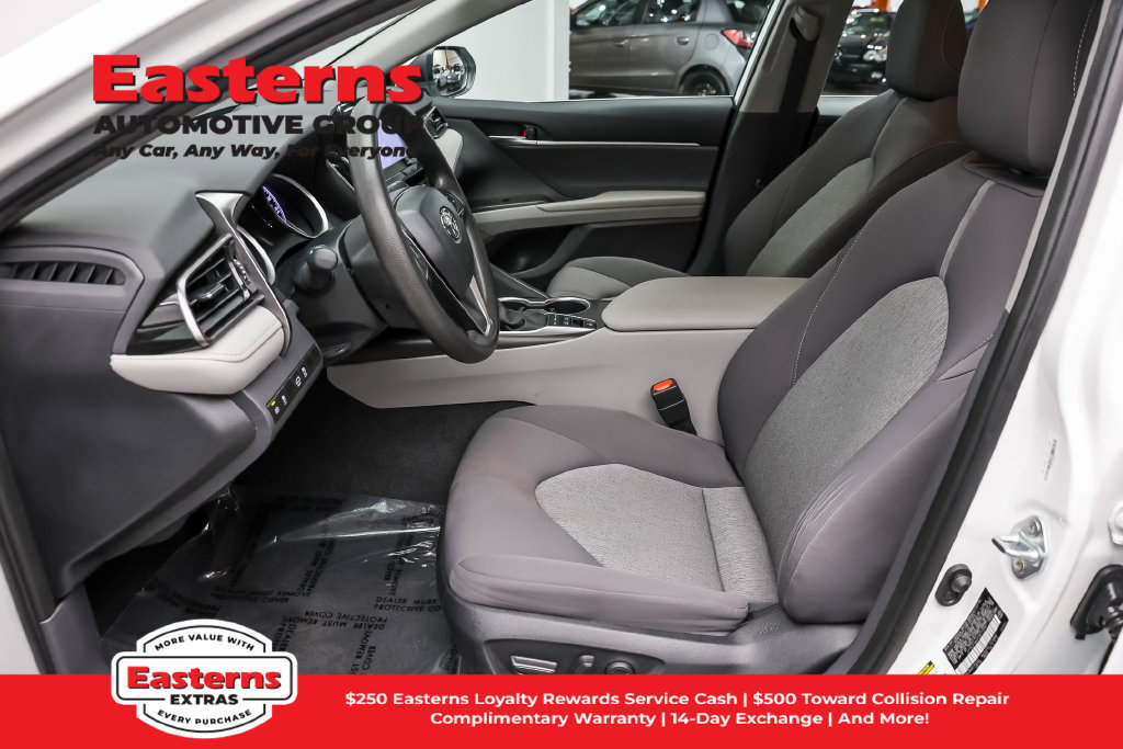 Used 2023 Toyota Camry LE FWD image 15
