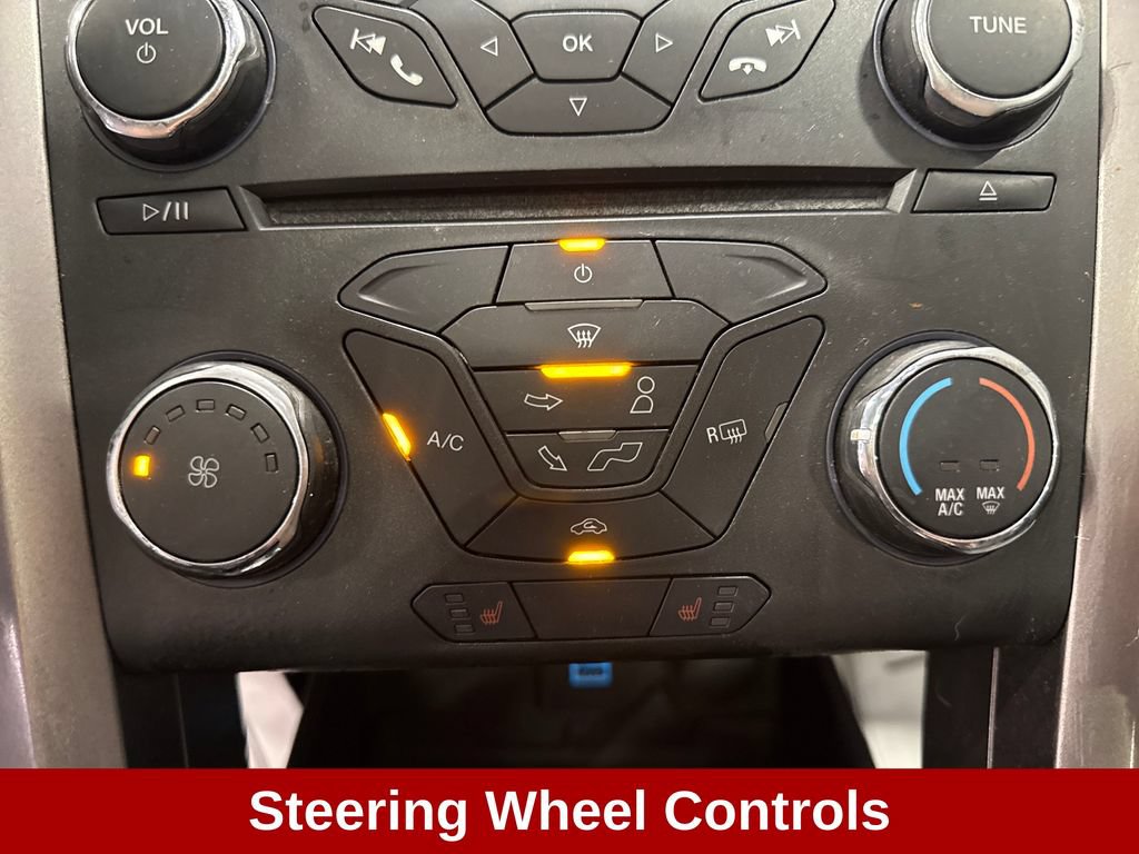 Used 2017 Ford Fusion SE FWD image 16