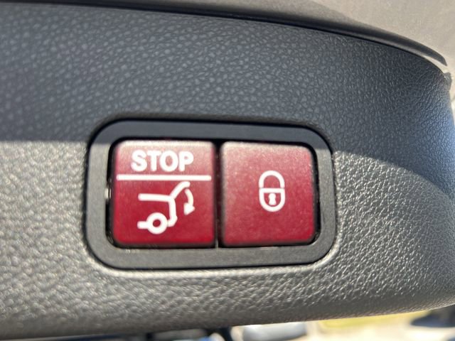 Used 2019 Mercedes-Benz GLS 450 4MATIC image 18