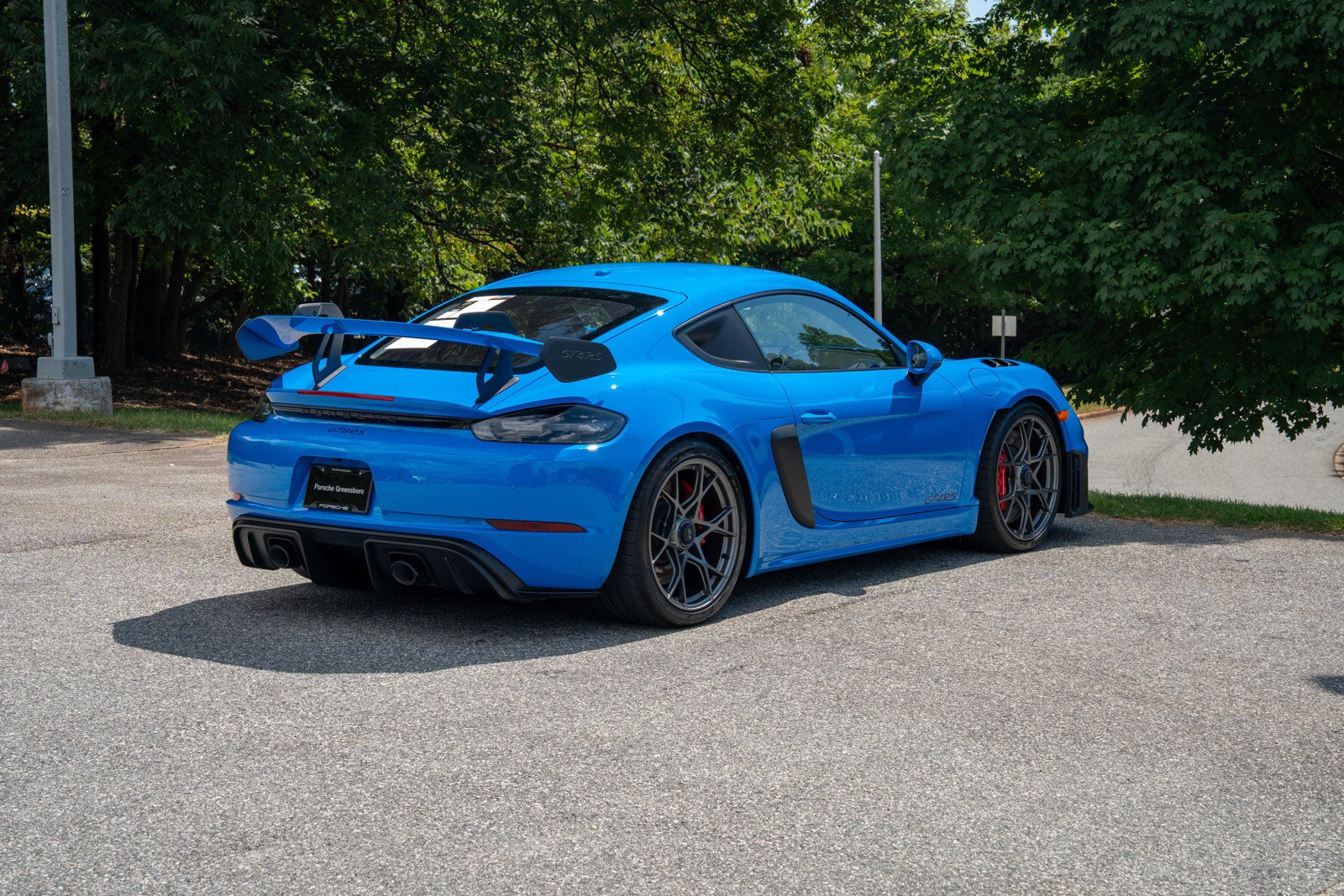 Certified 2025 Porsche 718 Cayman GT4 RS w/ Chrono Package RWD image 7