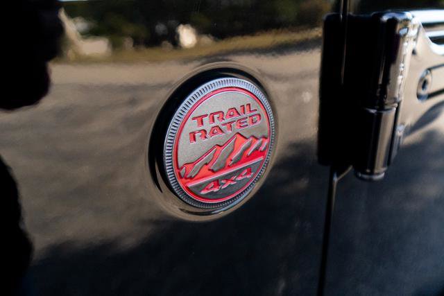 Used 2018 Jeep Wrangler Unlimited Rubicon w/ Dual Top Group image 45