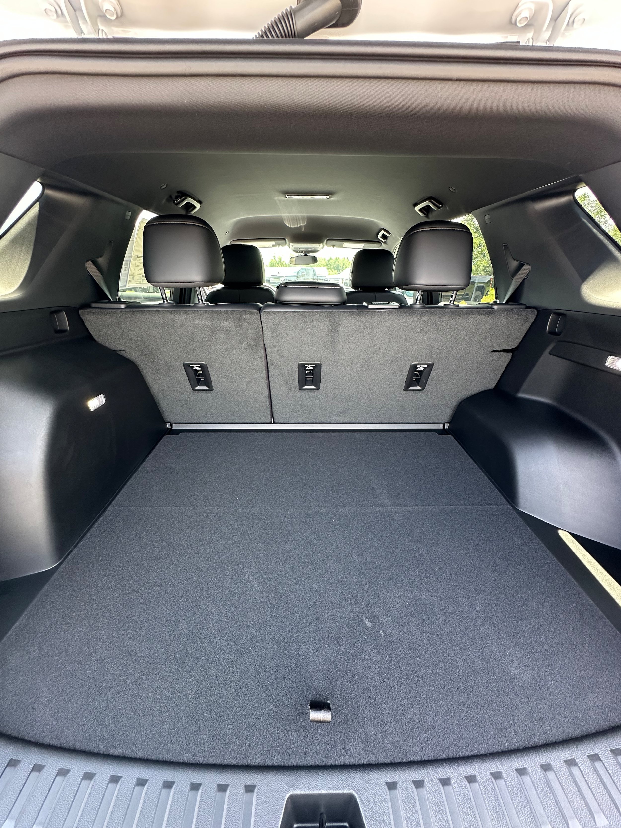 New 2027 GMC Terrain Elevation w/ Elevation Premium Package AWD/4WD image 26