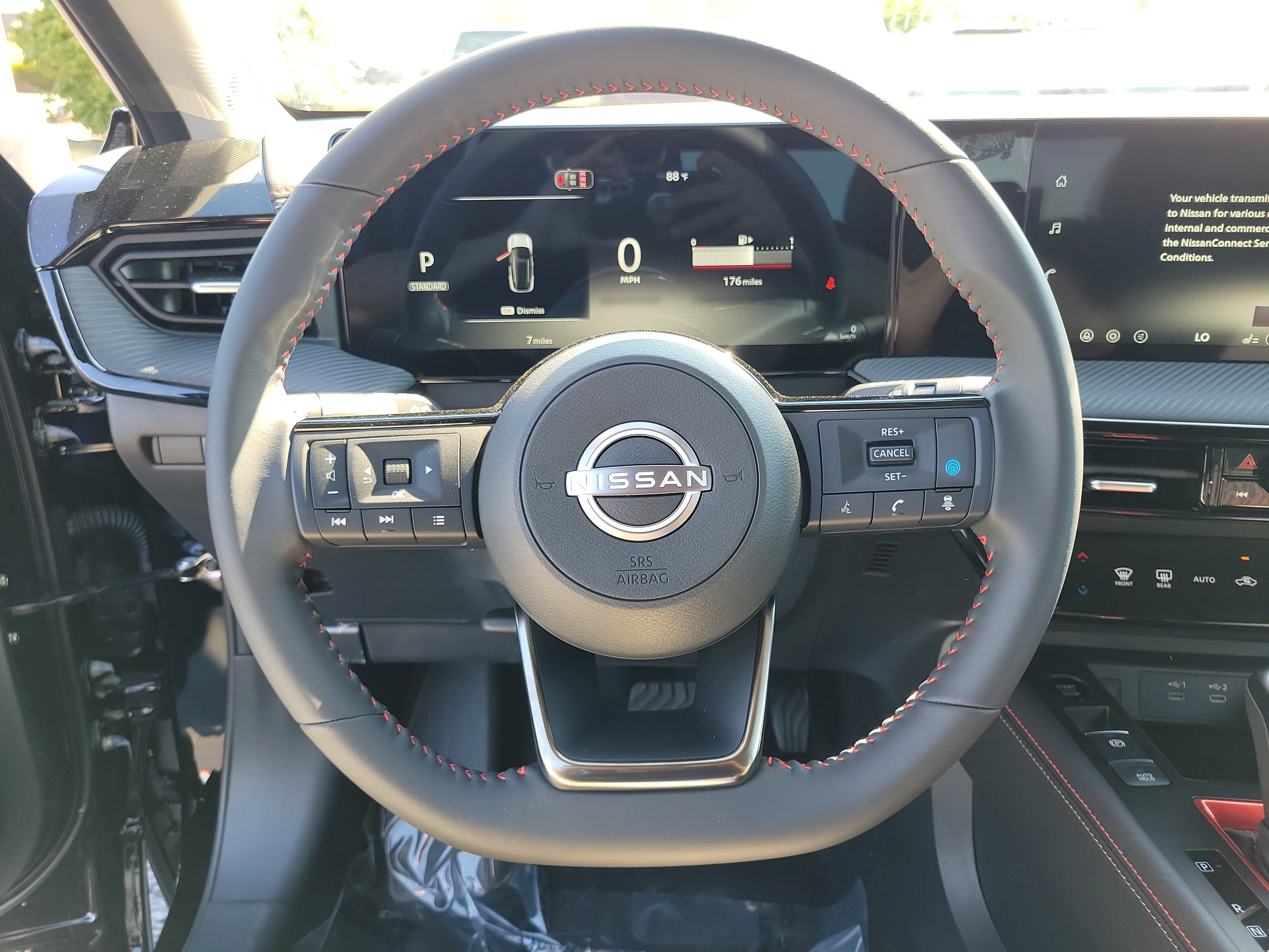 New 2026 Nissan Kicks SR w/ Cold Weather Package AWD/4WD image 22