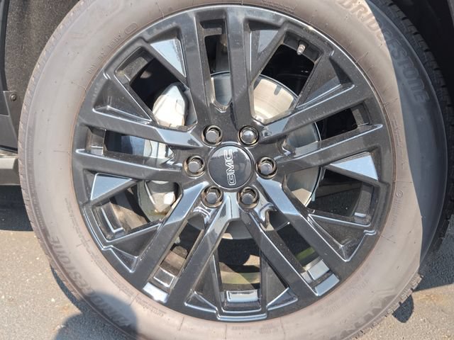 New 2026 GMC Yukon Elevation w/ Elevation Premium Package AWD/4WD image 14