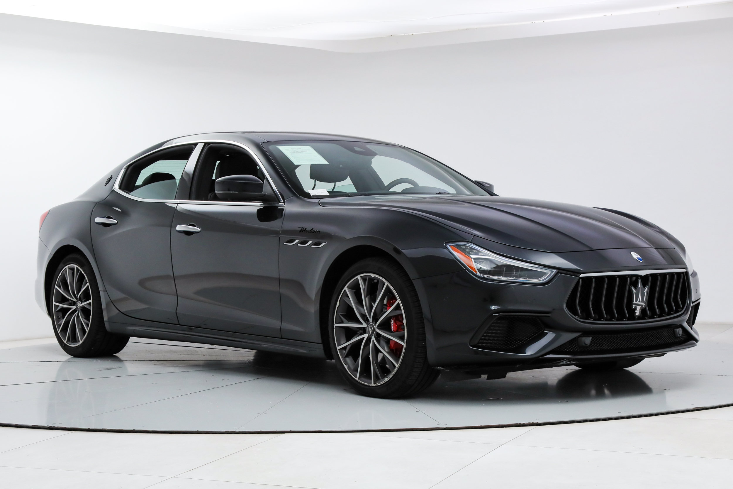 Certified 2023 Maserati Ghibli Modena RWD image 7