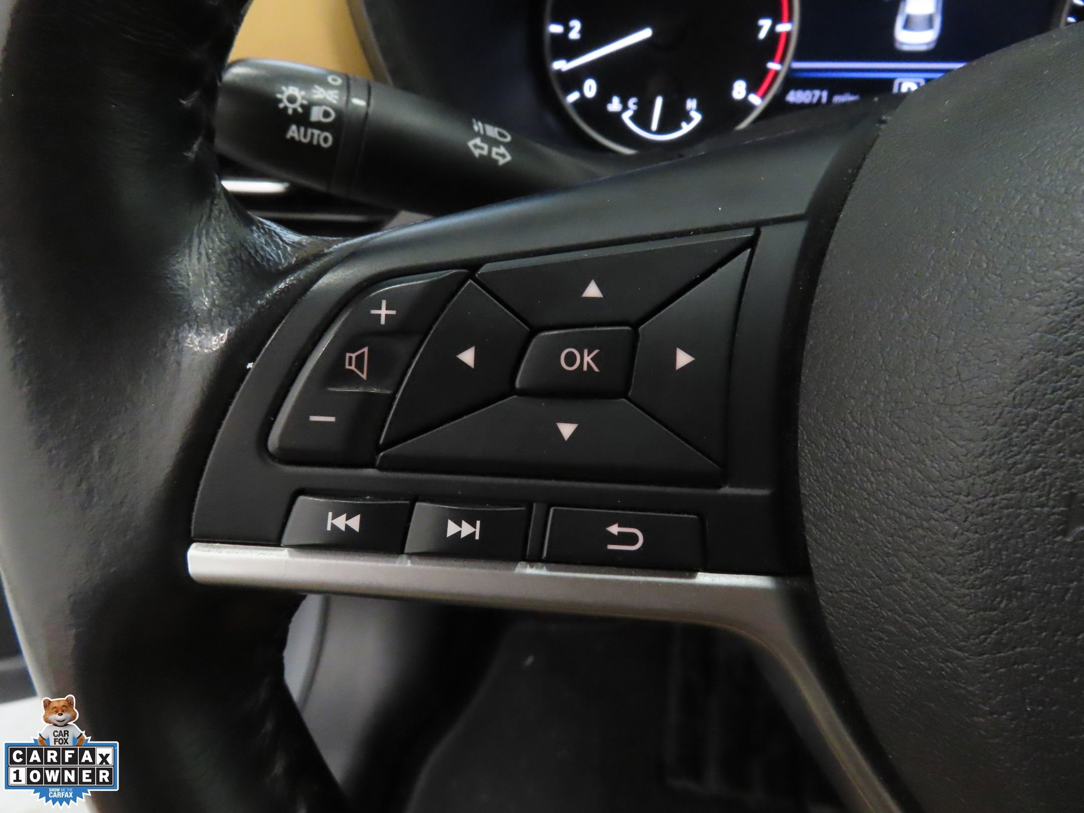 Used 2021 Nissan Sentra SV w/ SV Premium Package FWD image 13