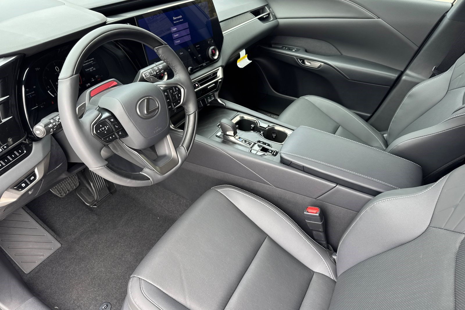 New 2026 Lexus RX 350 AWD image 4