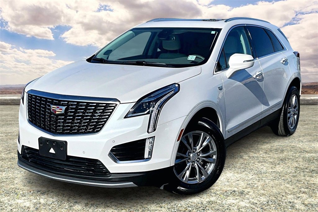 Certified 2022 Cadillac XT5 Premium Luxury image 3