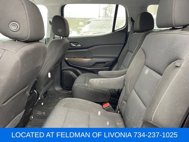 Certified 2023 GMC Acadia SLE w/ Driver Convenience Package image 9