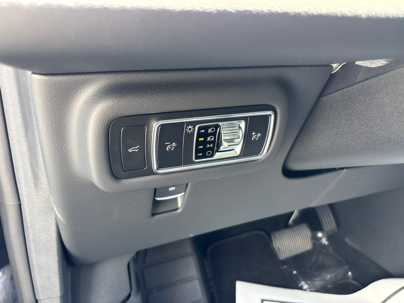 New 2026 Lincoln Nautilus Reserve w/ Jet Appearance Package AWD/4WD image 14