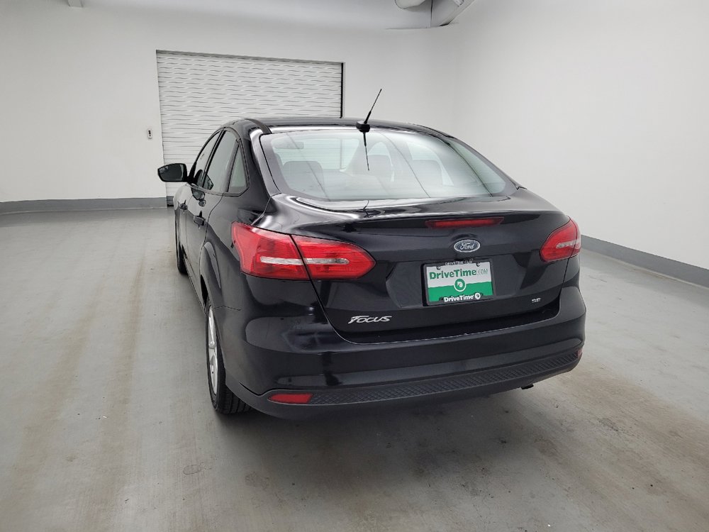 Used 2017 Ford Focus SE FWD image 6