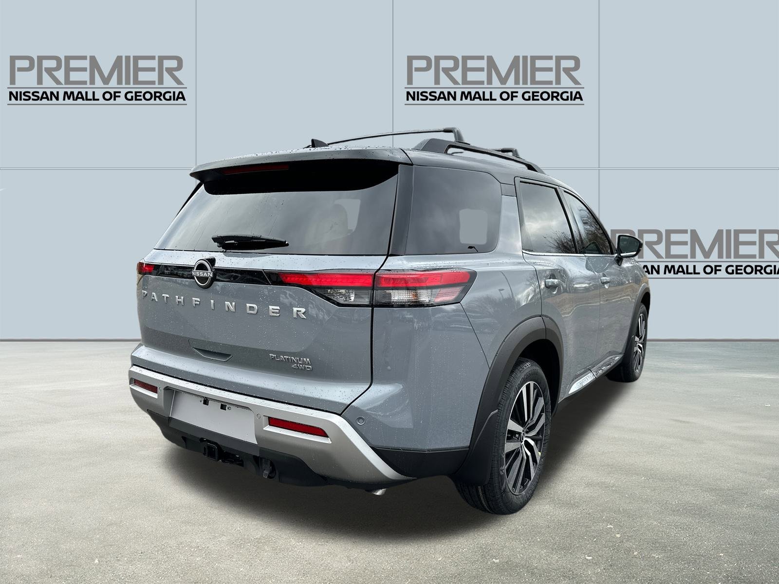 New 2025 Nissan Pathfinder Platinum w/ Cargo Package image 5
