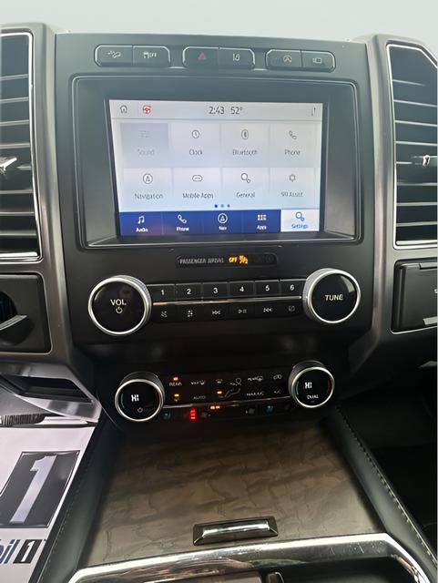 Used 2021 Ford Expedition Max Platinum AWD/4WD image 17