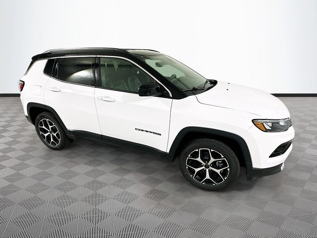 New 2026 Jeep Compass Limited AWD/4WD image 3