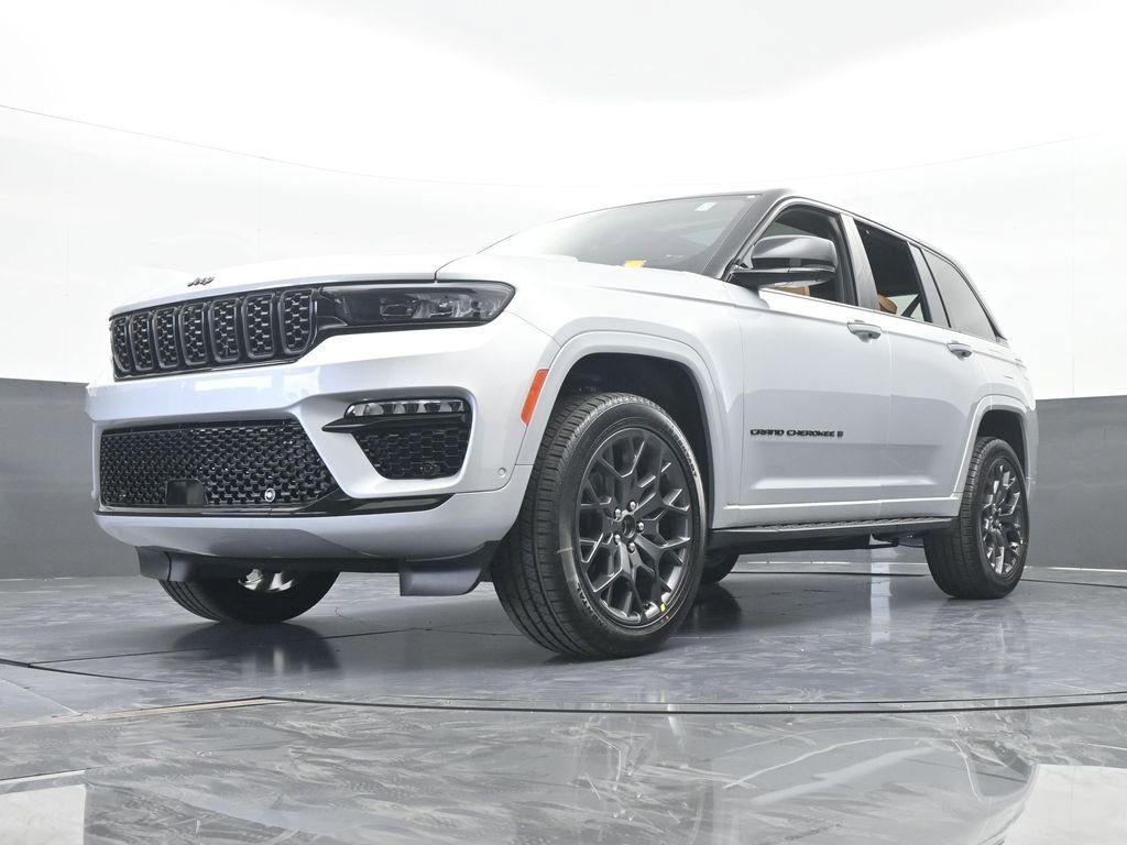 New 2025 Jeep Grand Cherokee Summit image 54