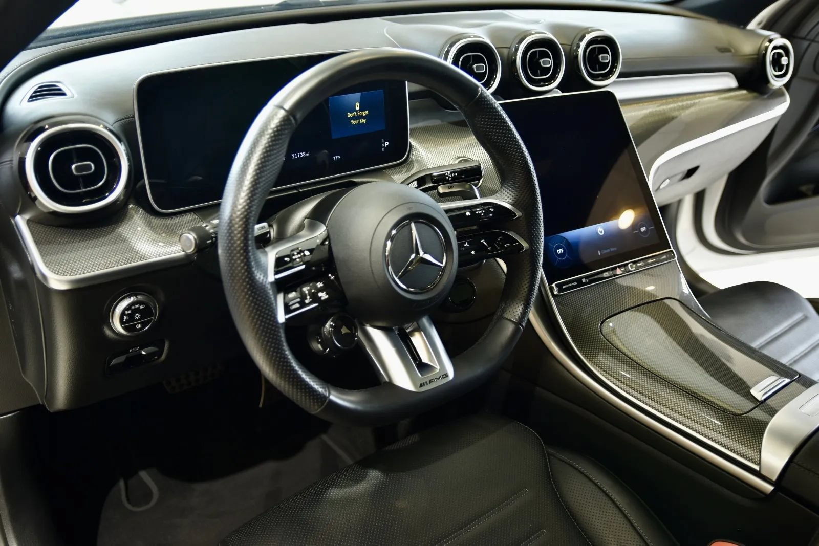 Used 2025 Mercedes-Benz C 43 AMG 4MATIC Sedan image 11