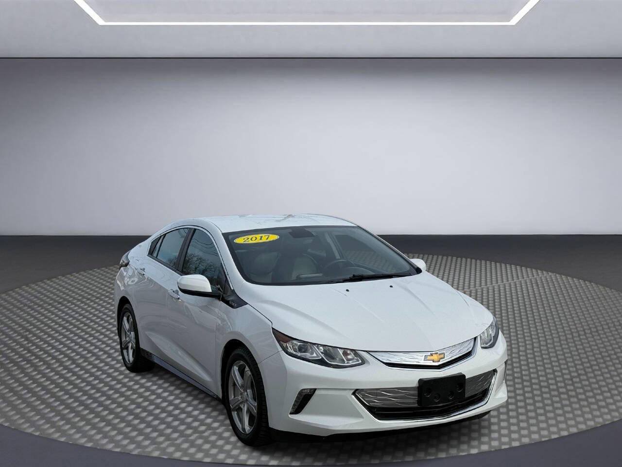 Used 2017 Chevrolet Volt LT w/ Comfort Package
