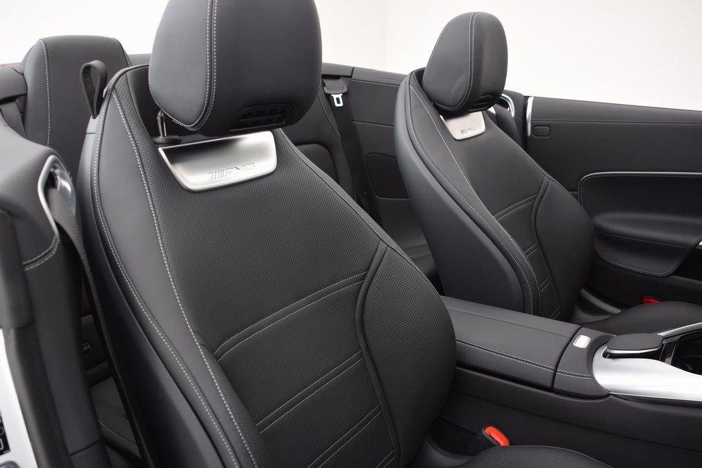 New 2025 Mercedes-Benz SL 63 AMG S e Performance 4MATIC image 15